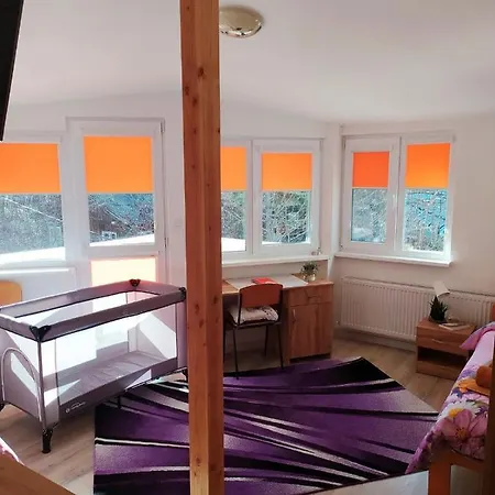 дом за гости осогово * Кюстендил