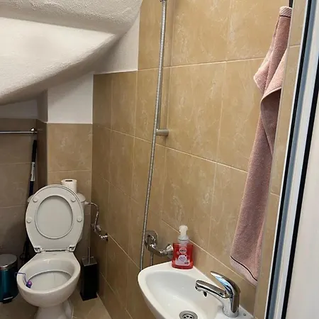 Апартаменты дом за гости осогово Кюстендил