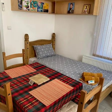 дом за гости осогово Кюстендил