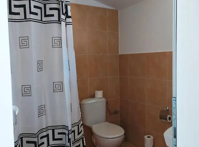 дом за гости осогово Kjustendil