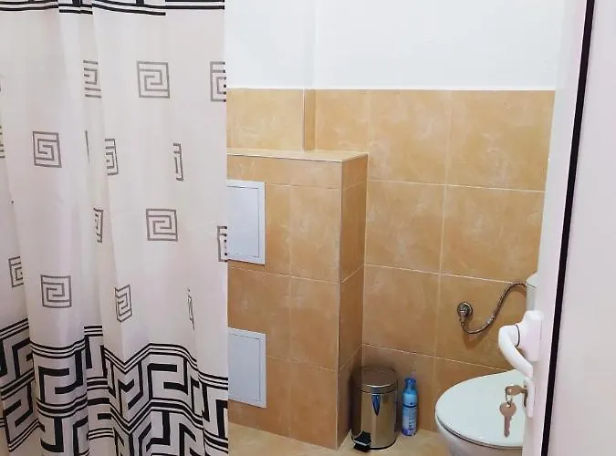 дом за гости осогово Apartment Kyustendil